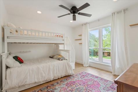 10025 Forest View Drive Woodway TX 76712