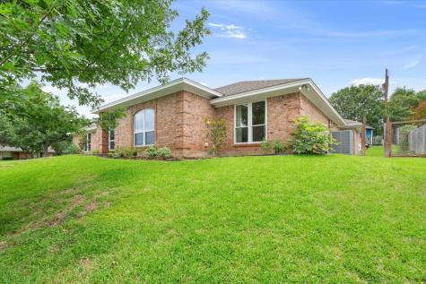 10025 Forest View Drive Woodway TX 76712
