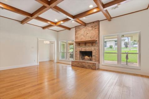 10025 Forest View Drive Woodway TX 76712