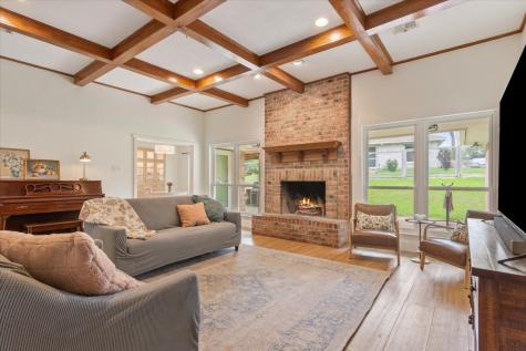 10025 Forest View Drive Woodway TX 76712
