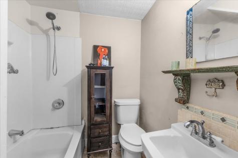 112 S Evans Street Boyd TX 76023