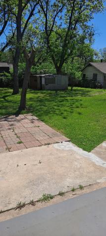 705 Vine Street Euless TX 76040