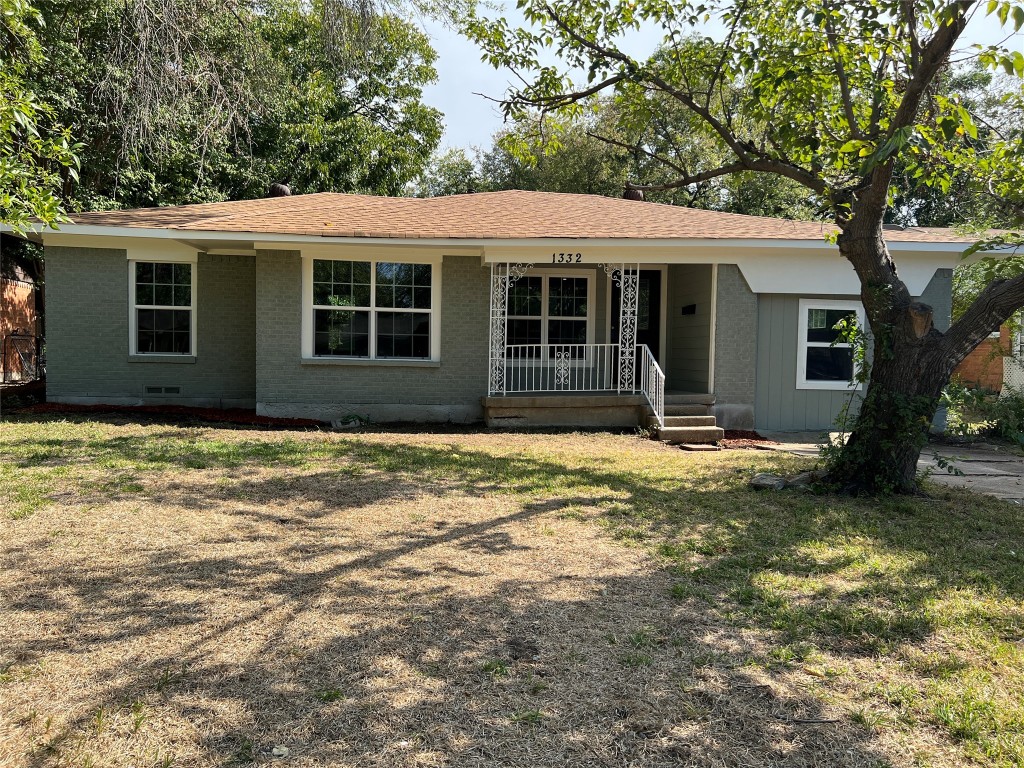 1332 Highland Street Mesquite TX 75149