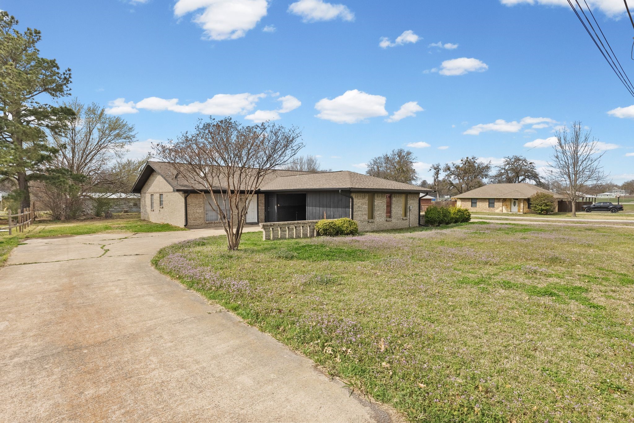 706 S Manson Street Wolfe City TX 75496