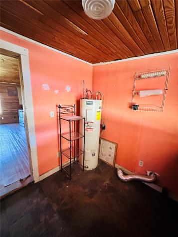 241 S Avenue B Cross Plains TX 76443