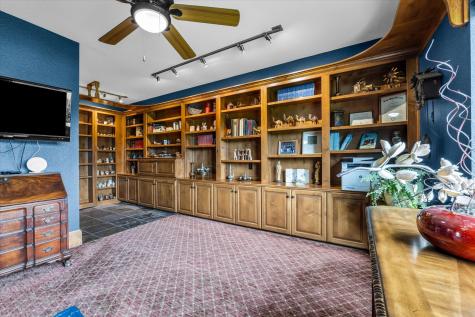 404 Charleston Park Drive Woodway TX 76712