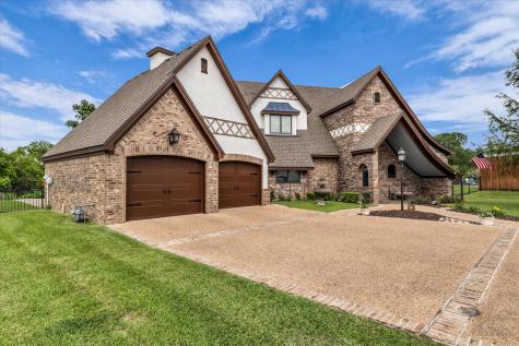 404 Charleston Park Drive Woodway TX 76712