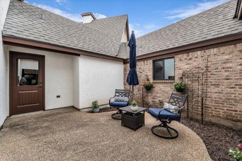 404 Charleston Park Drive Woodway TX 76712