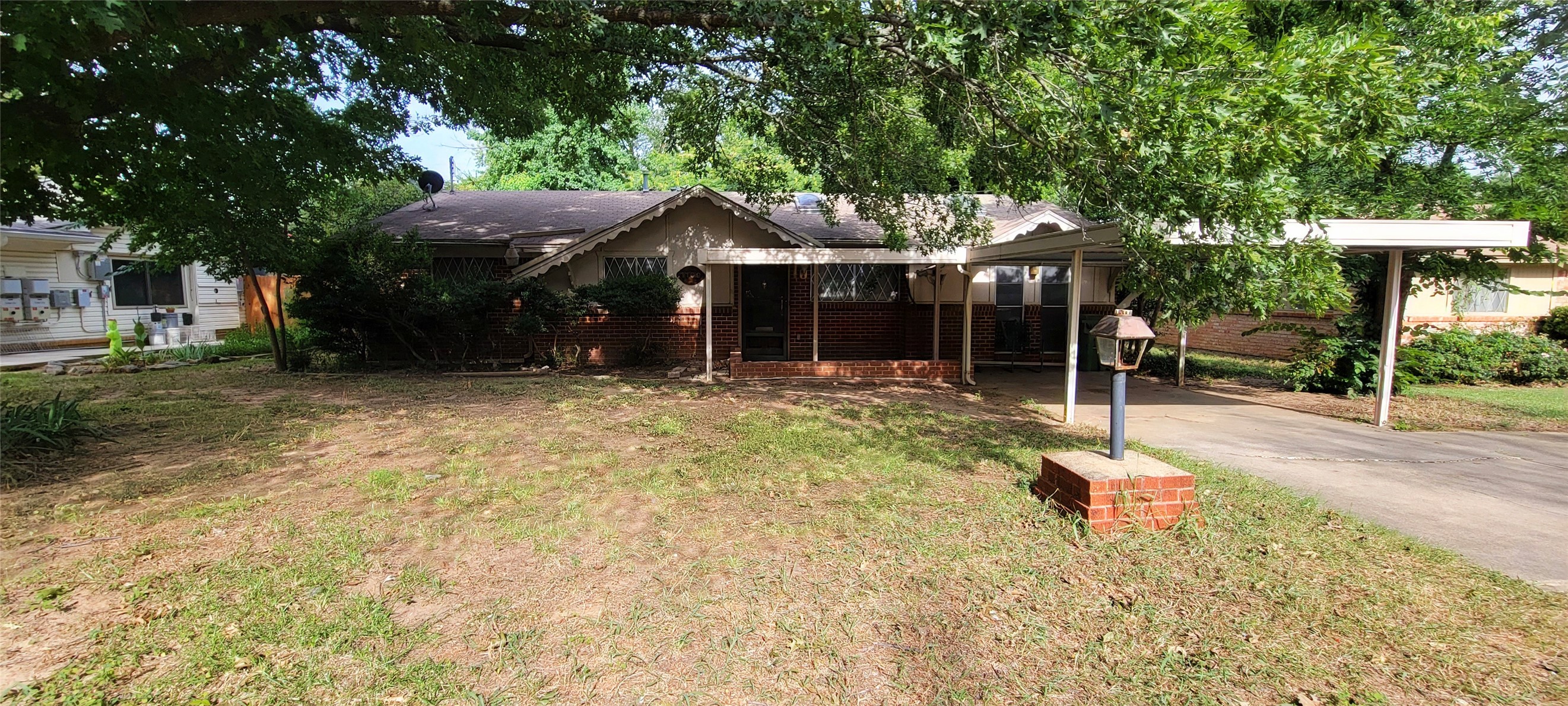1109 Belle Street Bedford TX 76022