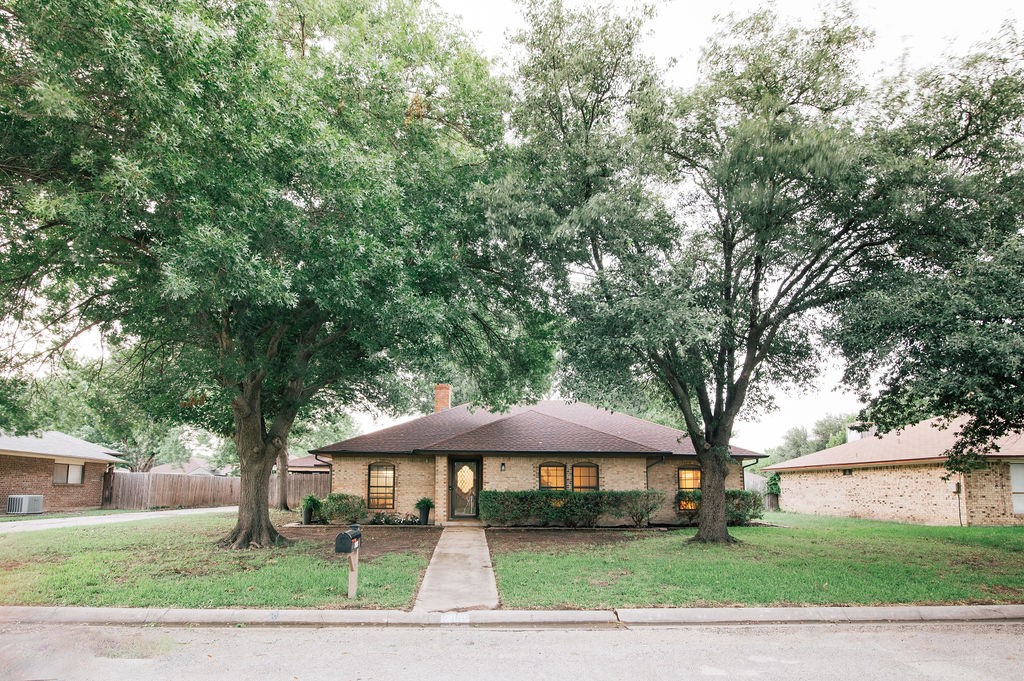 2409 Green Oaks Street Denton TX 76209