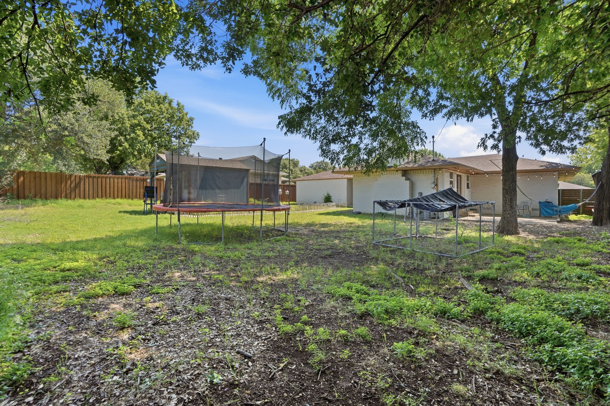 5017 Fox Hill Lane Dallas TX 75232