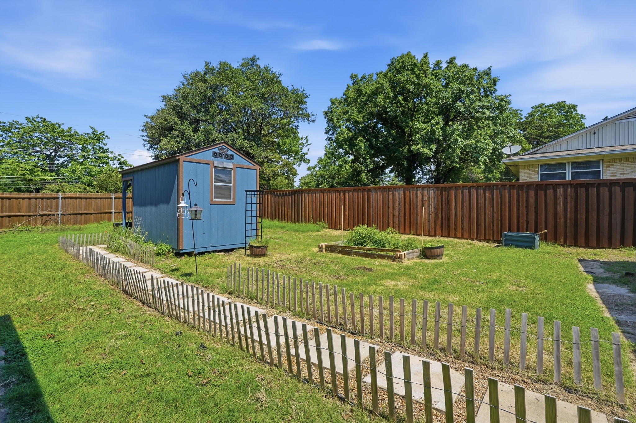 5017 Fox Hill Lane Dallas TX 75232