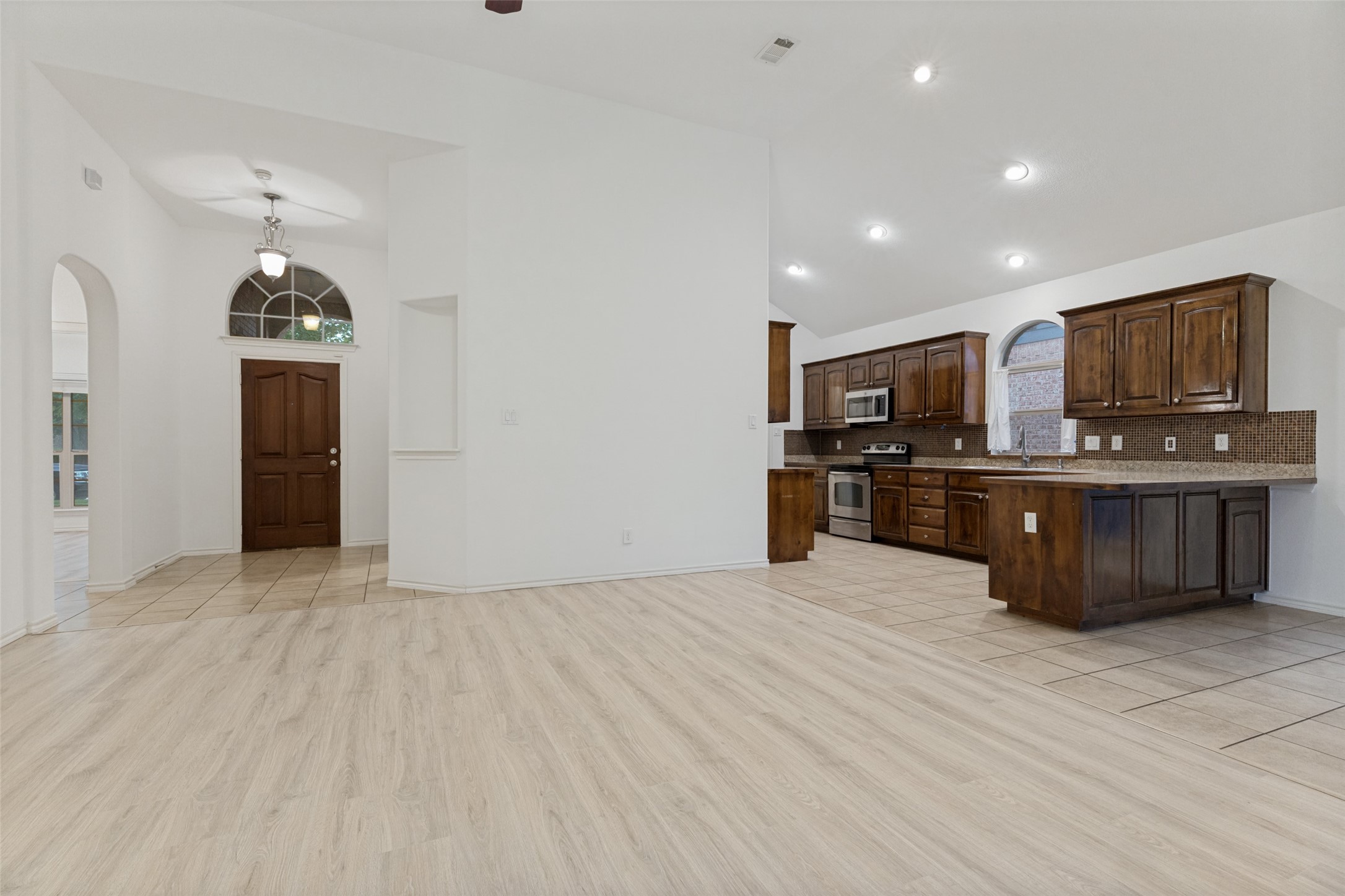 10866 Calderwood Lane Fort Worth TX 76052