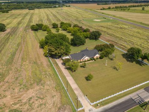 1210 Batchler Road Red Oak TX 75154
