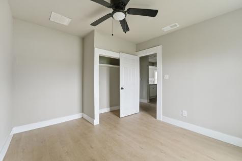 1511 Southerland Avenue Dallas TX 75203