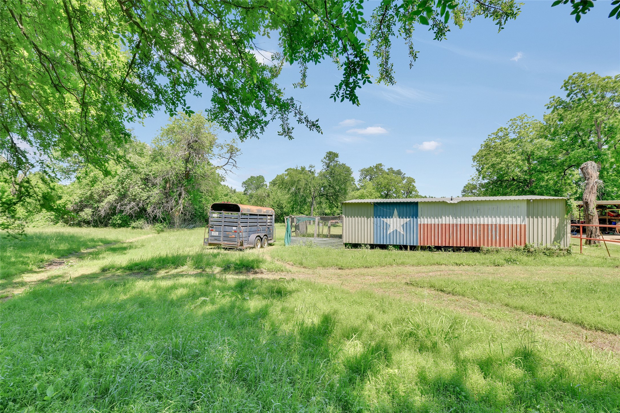 5313 Hidden Oaks Lane Arlington TX 76017