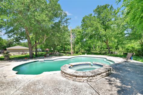 5313 Hidden Oaks Lane Arlington TX 76017