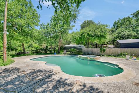 5313 Hidden Oaks Lane Arlington TX 76017