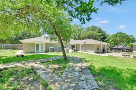 5313 Hidden Oaks Lane Arlington TX 76017