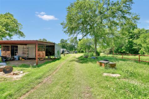 5313 Hidden Oaks Lane Arlington TX 76017