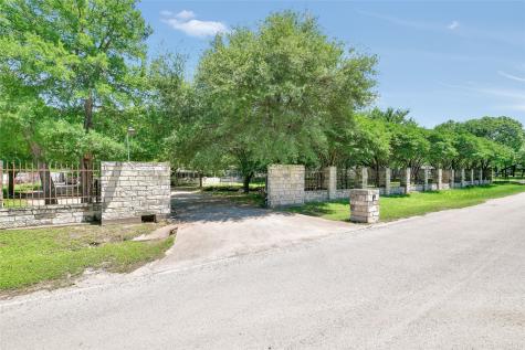5313 Hidden Oaks Lane Arlington TX 76017