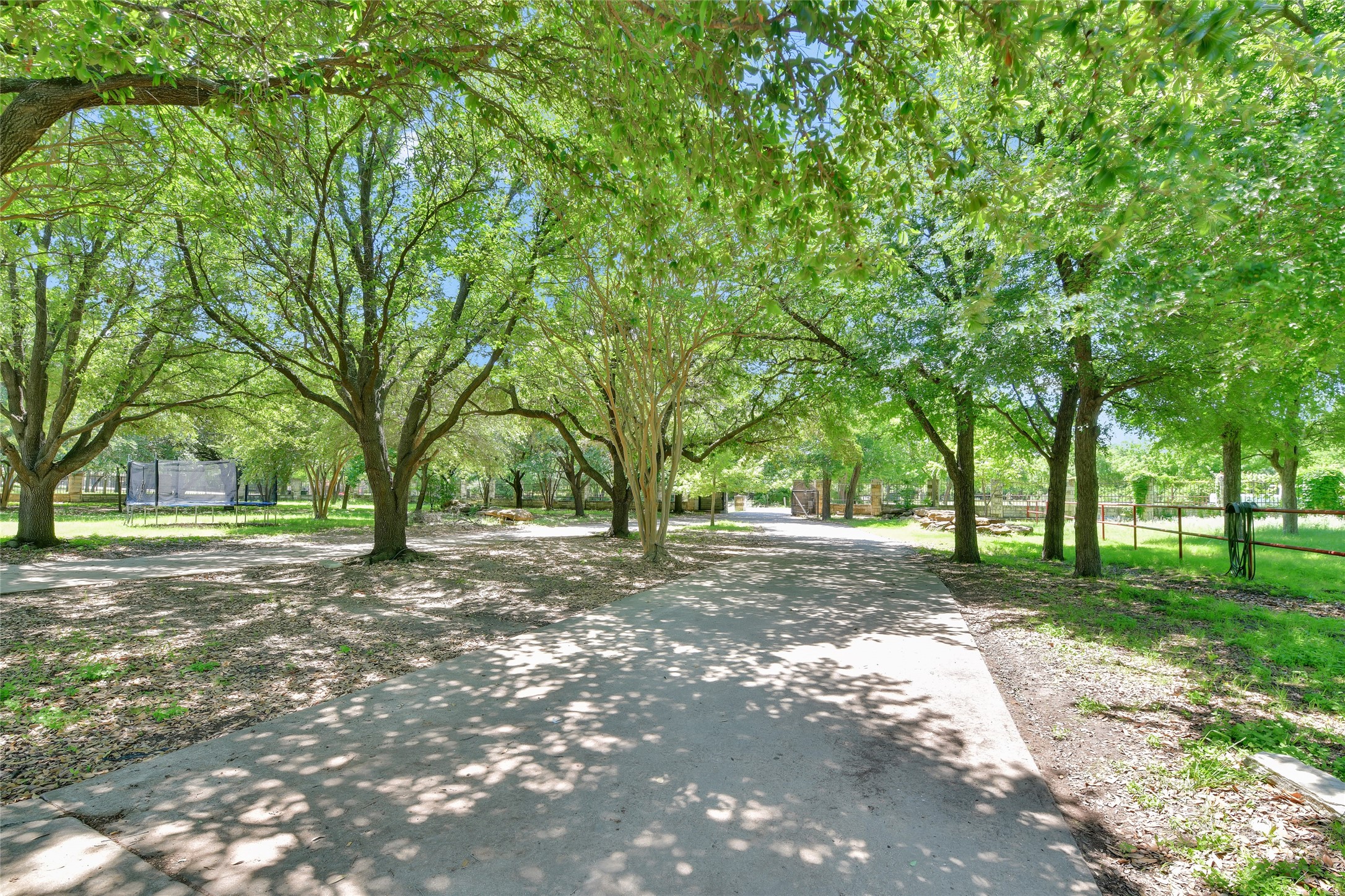 5313 Hidden Oaks Lane Arlington TX 76017