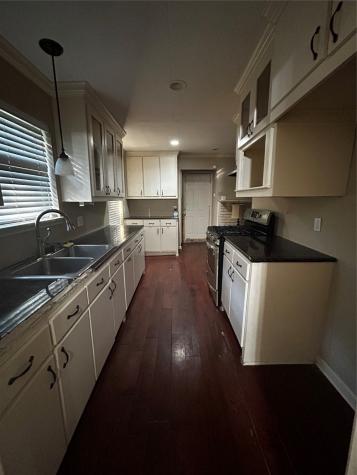 659 W Pentagon Parkway Dallas TX 75224