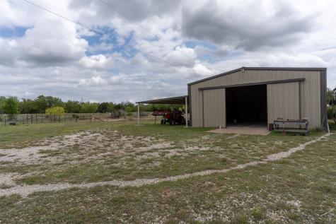 377 County Road 2530 Meridian TX 76665