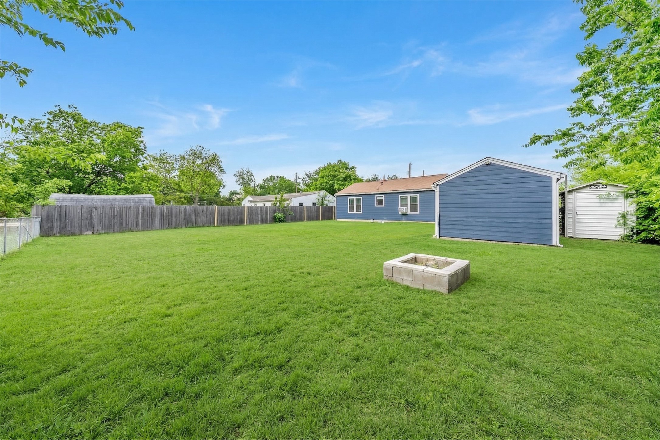 1802 Keneipp Road Carrollton TX 75006