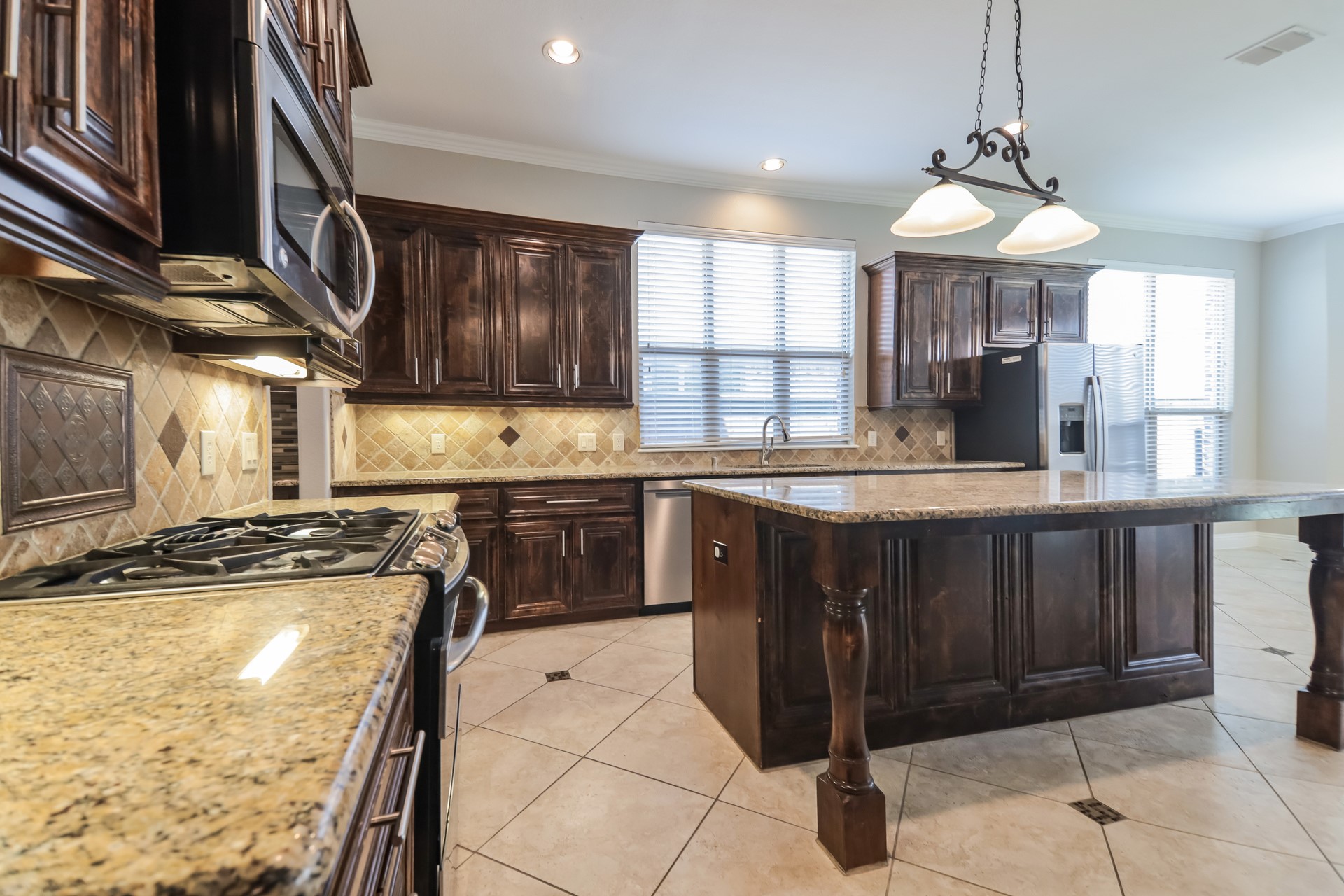 126 Griffin Avenue Fate TX 75189