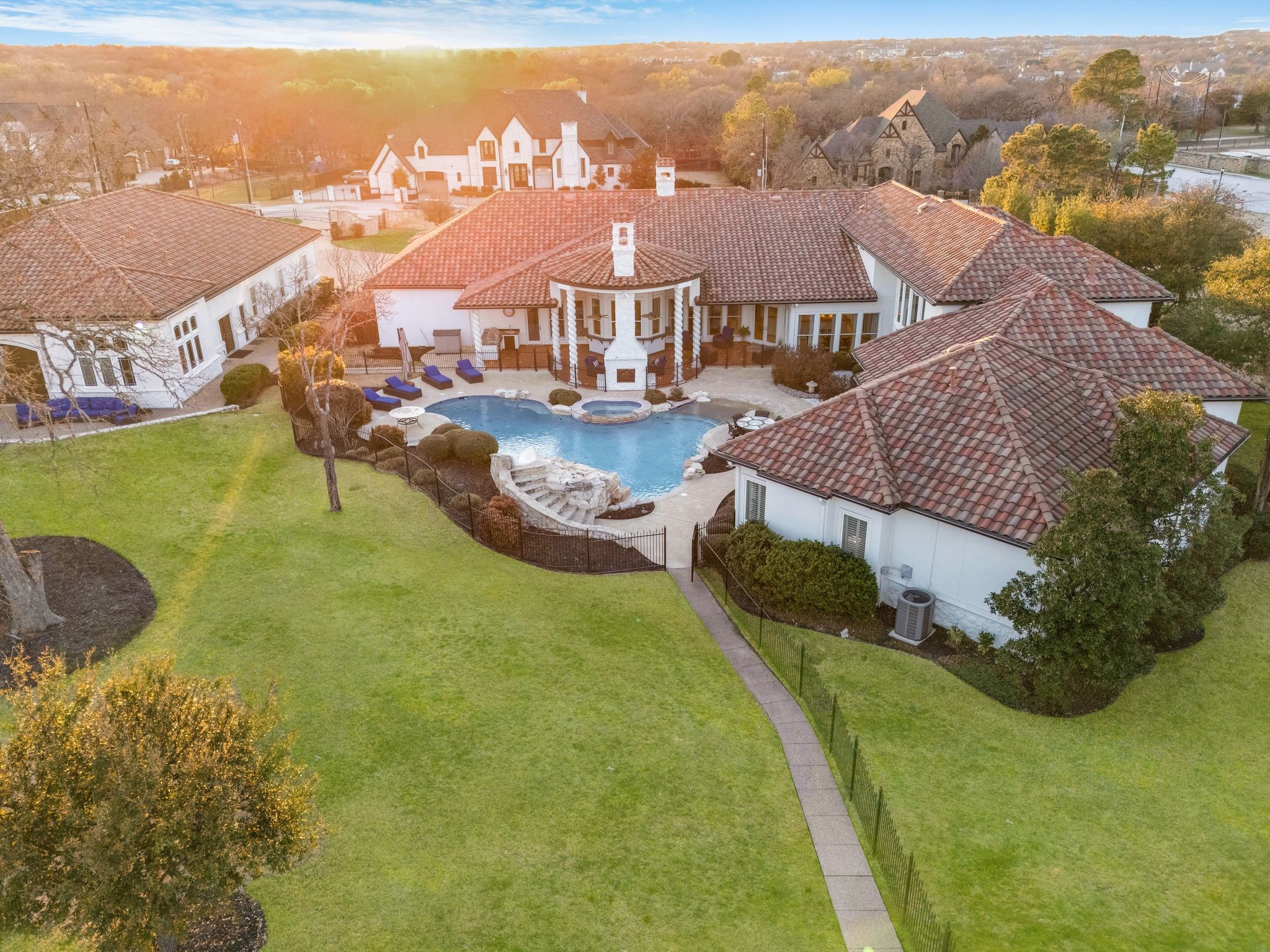 Southlake TX, 1075 W Dove Road