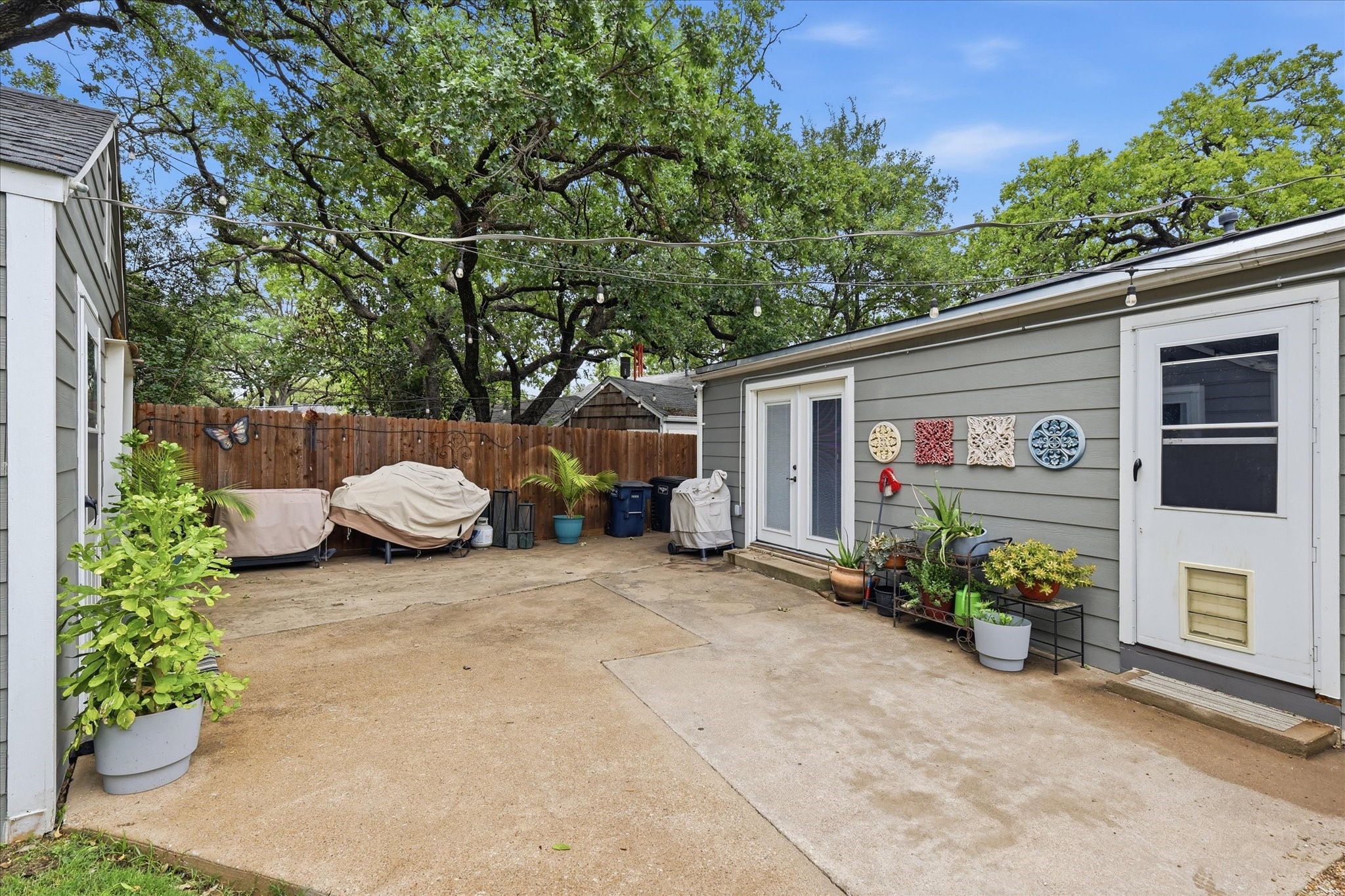 2125 Cardinal Lane Fort Worth TX 76111