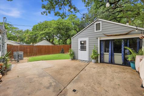 2125 Cardinal Lane Fort Worth TX 76111