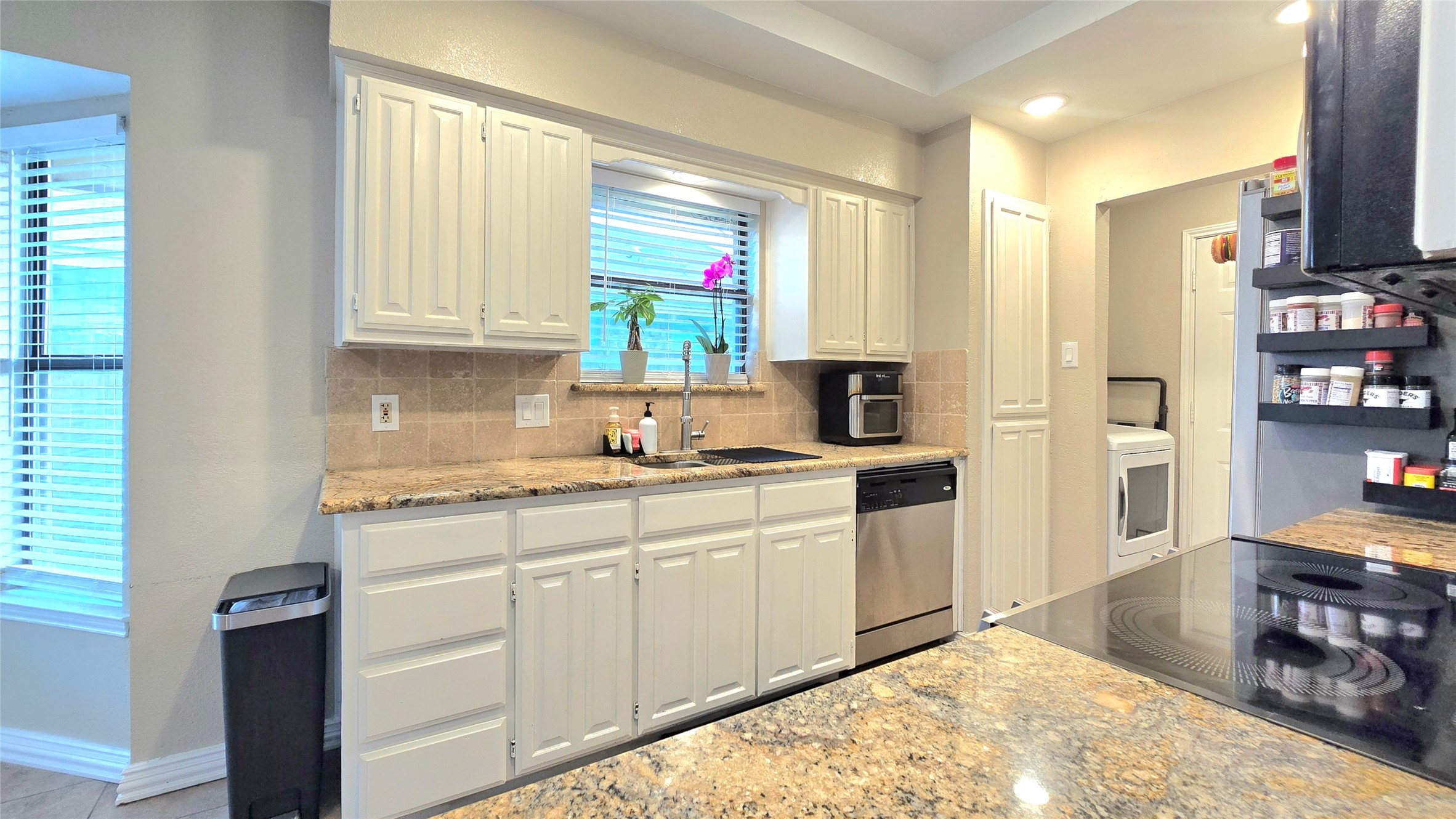 6301 Lotus Drive Arlington TX 76001