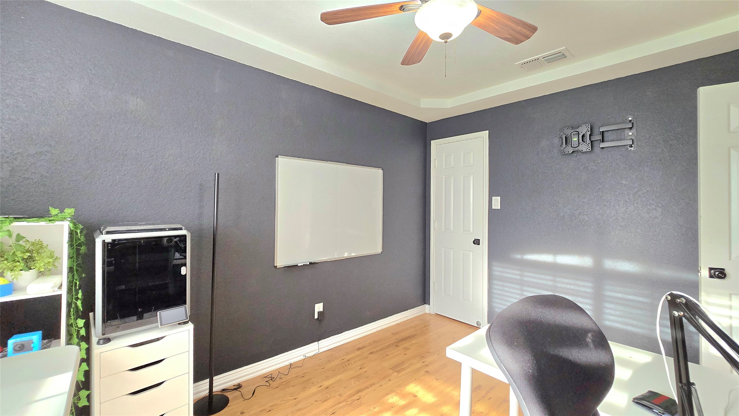 6301 Lotus Drive Arlington TX 76001