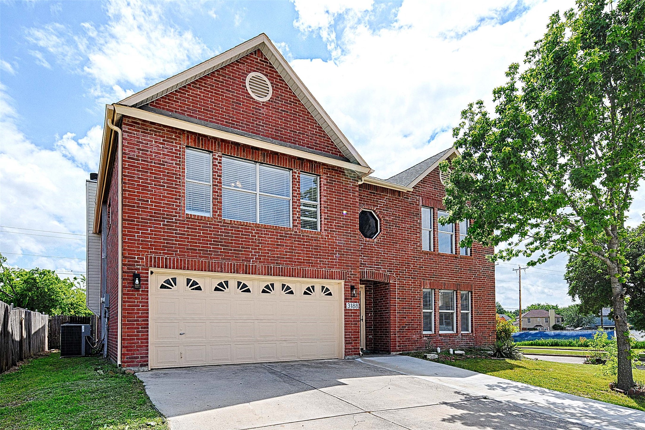 3188 Spyglass Drive Grand Prairie TX 75052