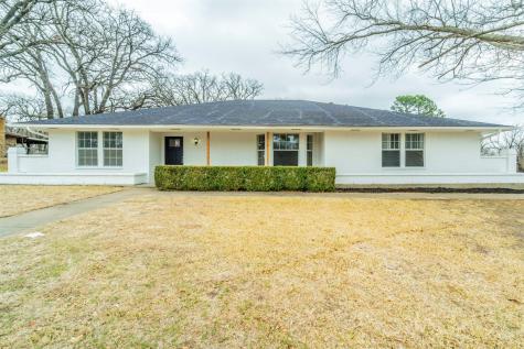 300 Woodard Lane Azle TX 76020