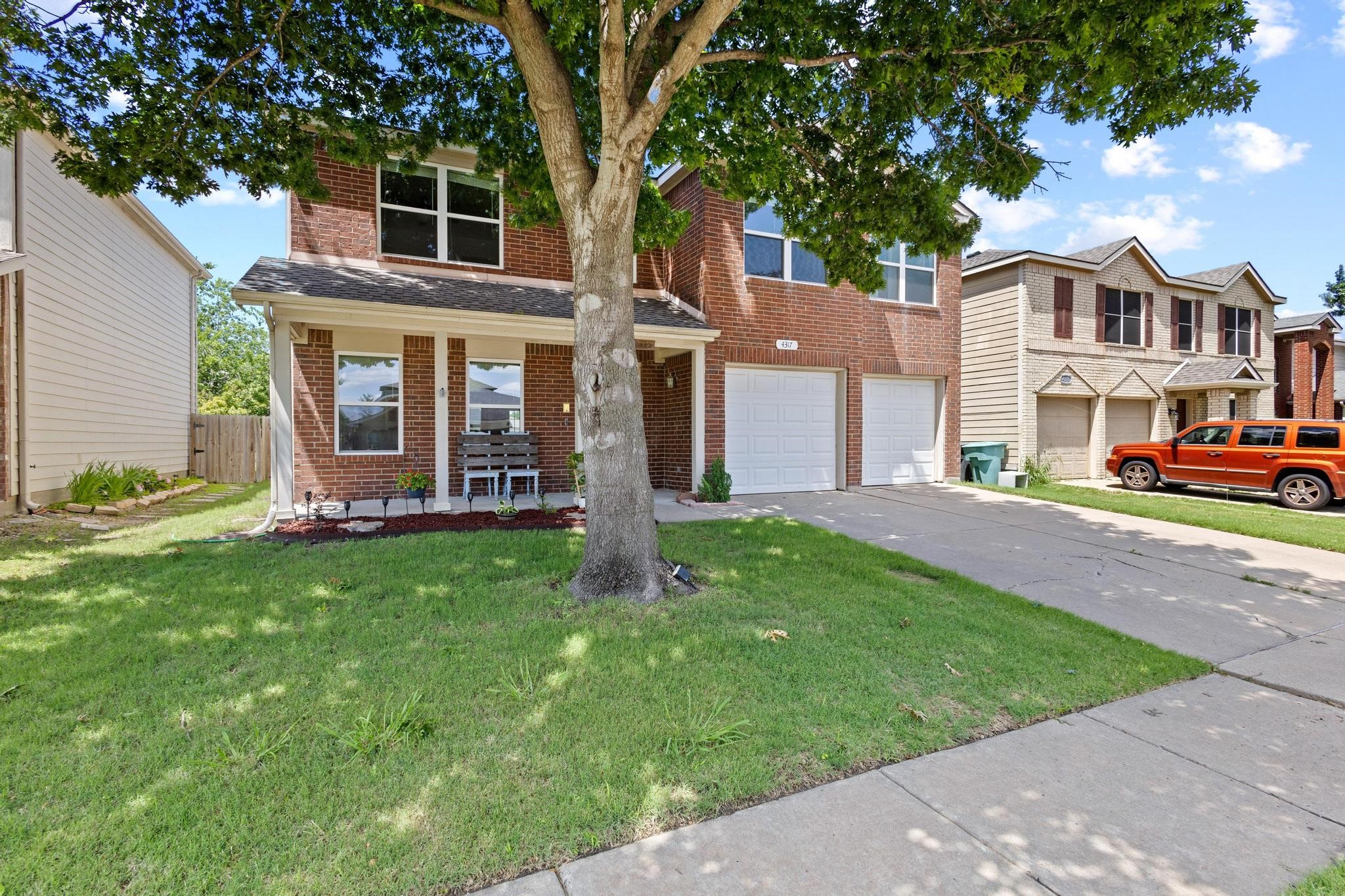 4317 Hawk Lane Sherman TX 75092