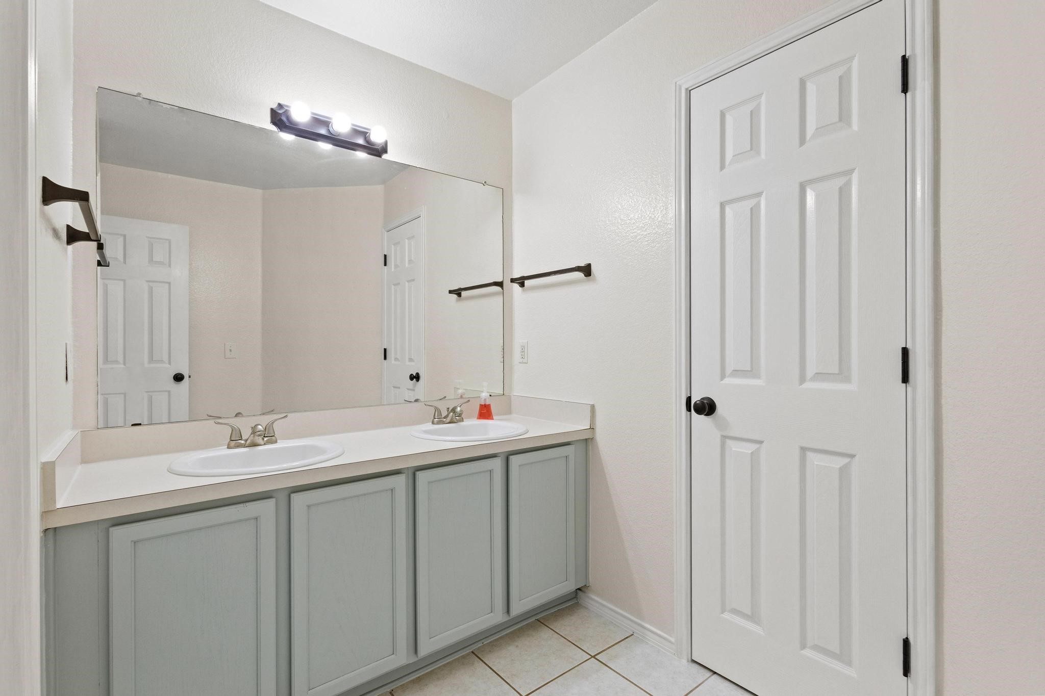 4317 Hawk Lane Sherman TX 75092