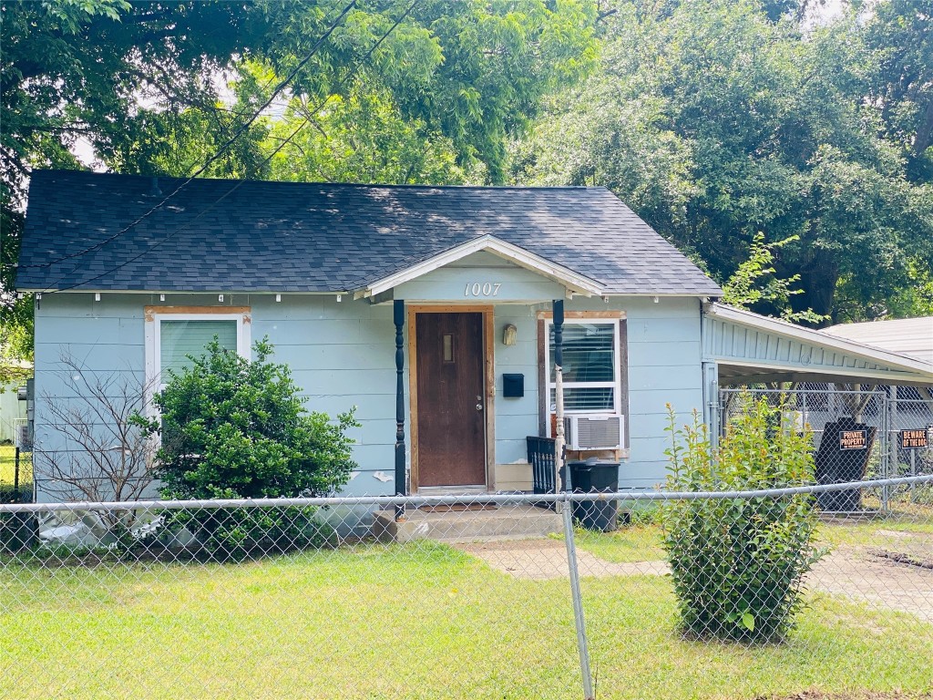 1007 Houston Street Terrell TX 75160