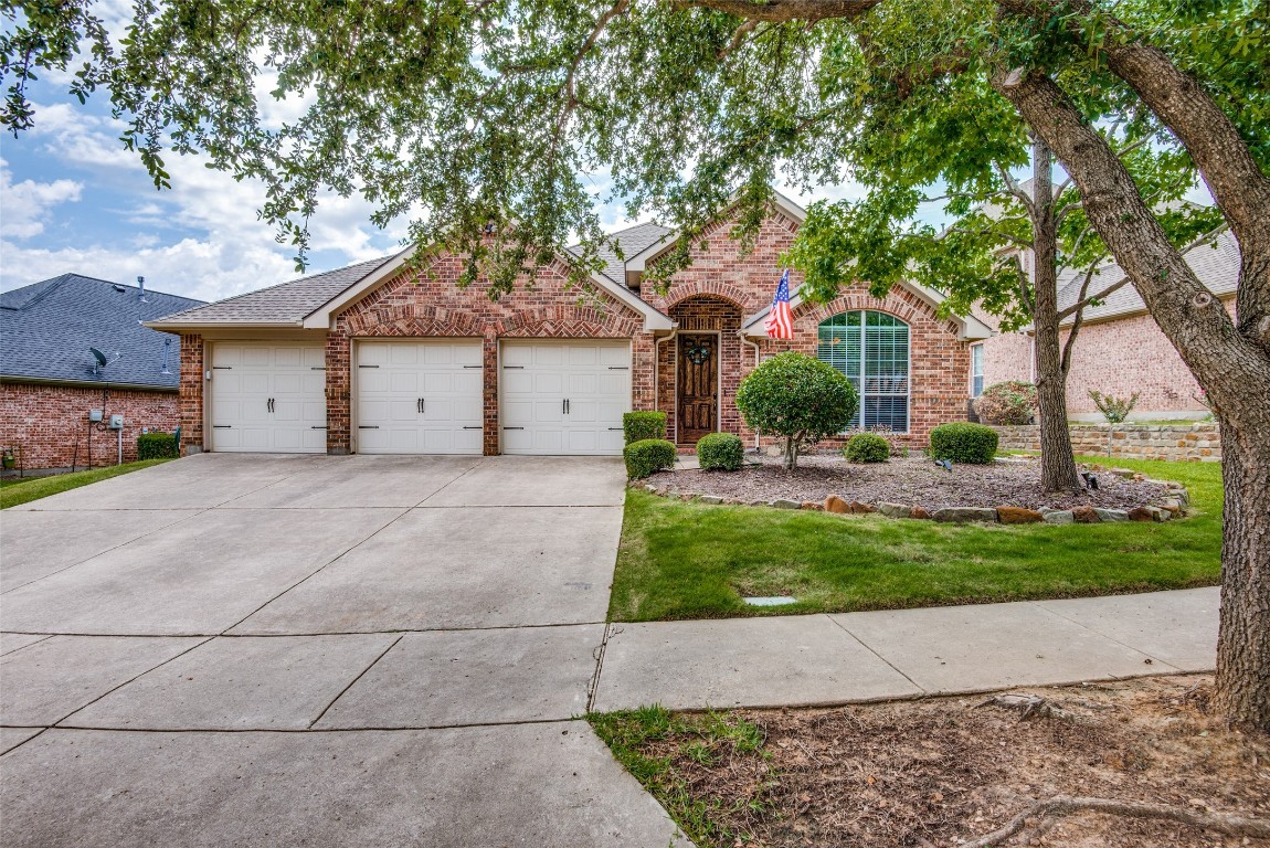 1037 Metalmark Court Lantana TX 76226