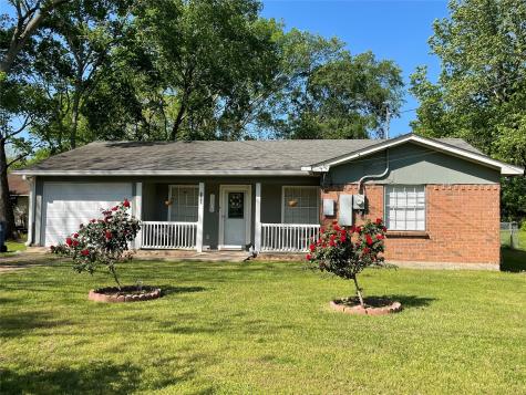 112 Allen Street Arp TX 75750