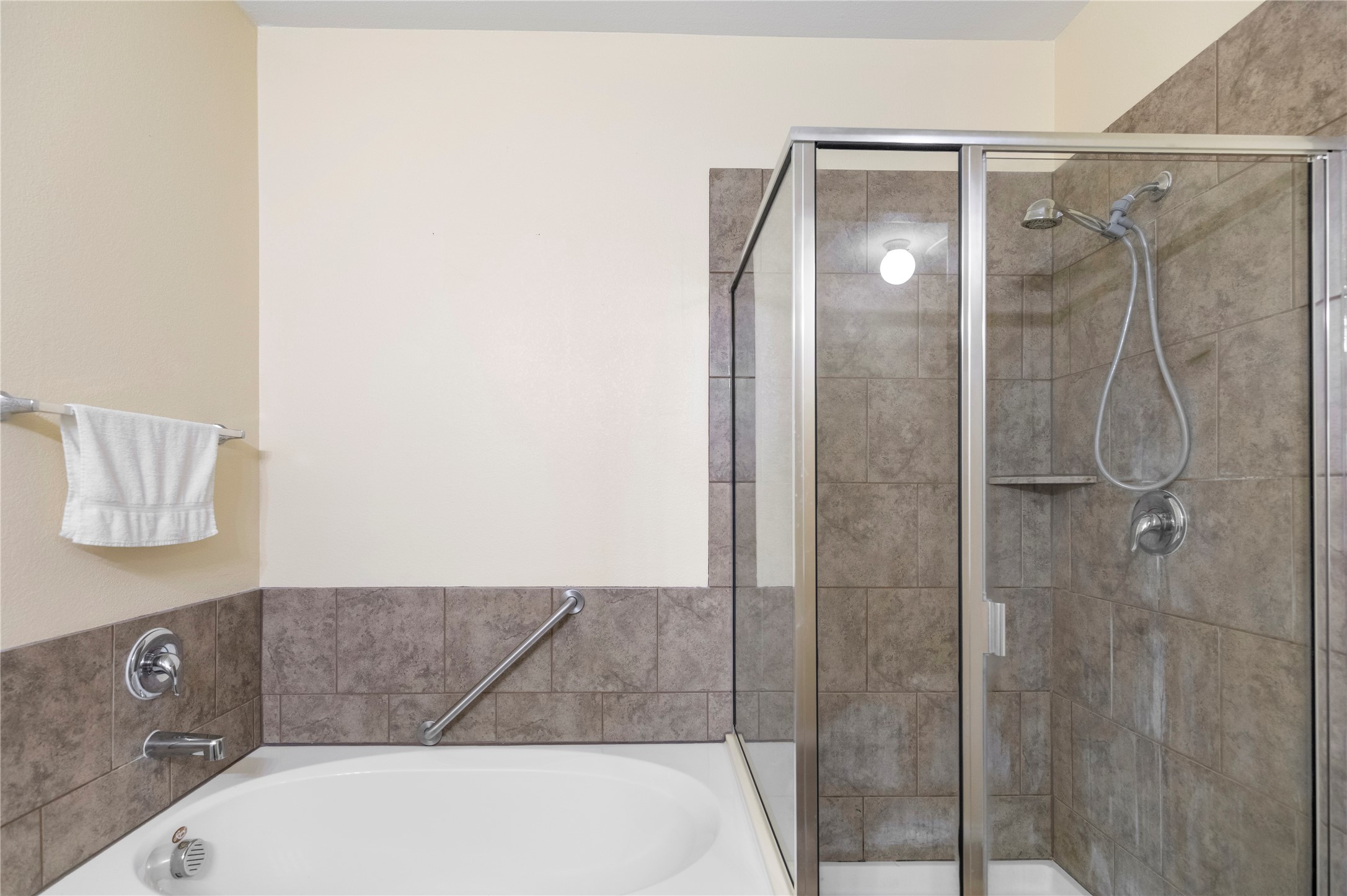 445 Saguaro Drive Fort Worth TX 76052