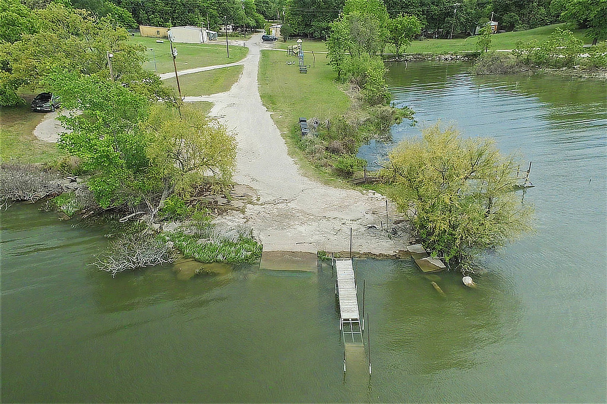 552 Oak Leaf Trail East Tawakoni TX 75472