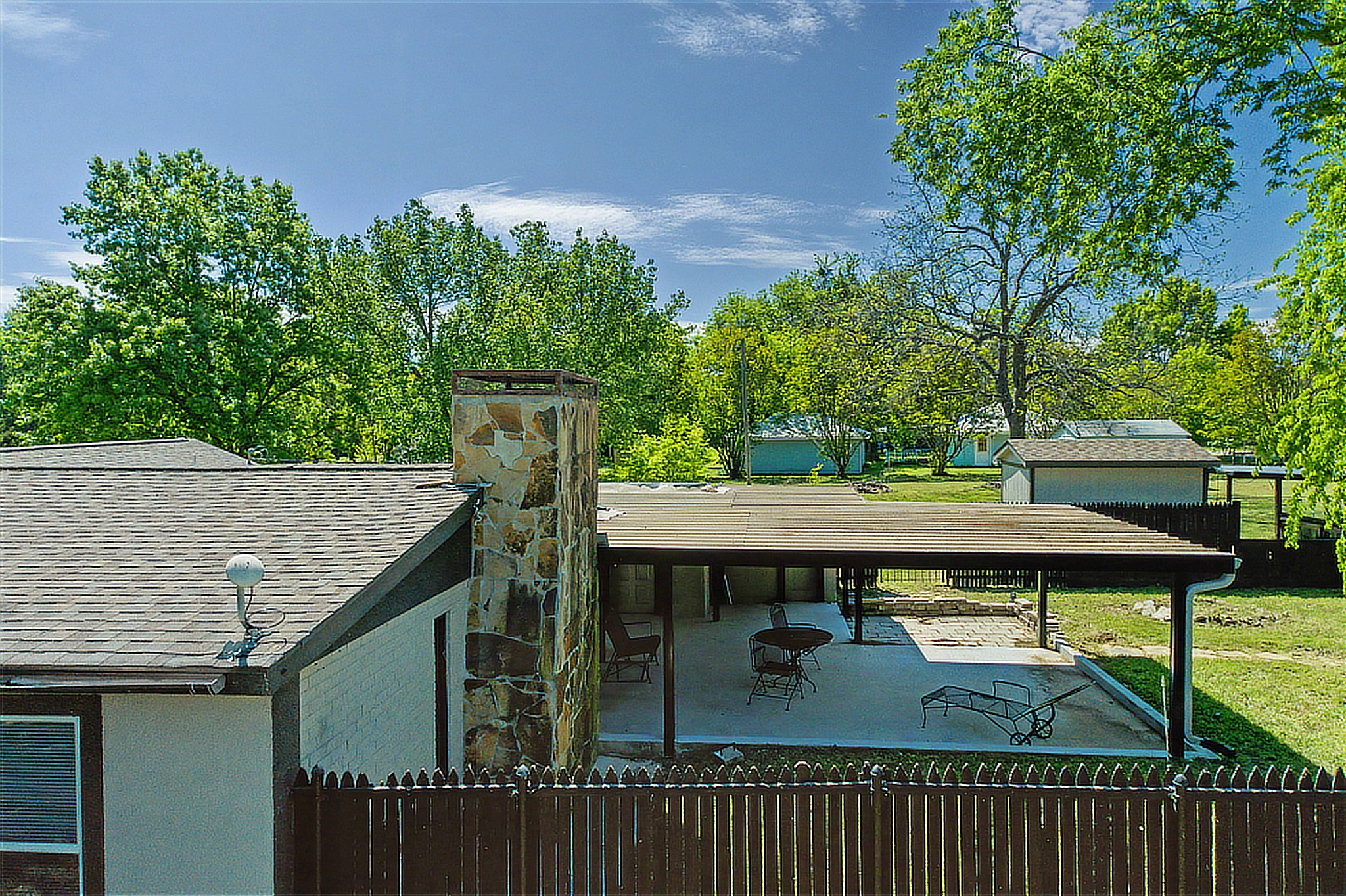 552 Oak Leaf Trail East Tawakoni TX 75472