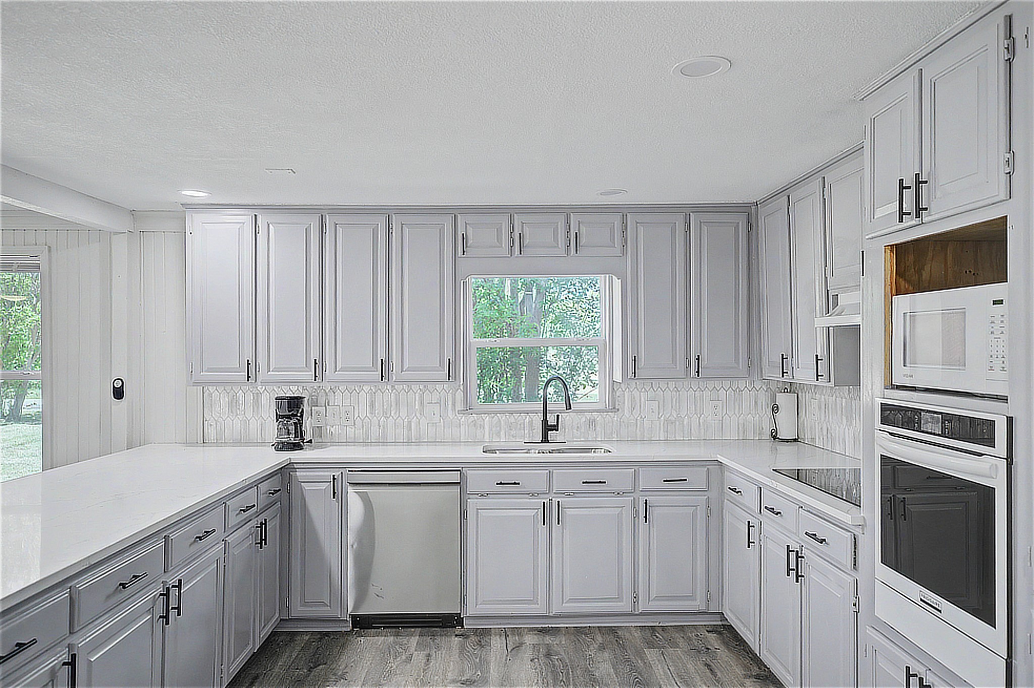 552 Oak Leaf Trail East Tawakoni TX 75472