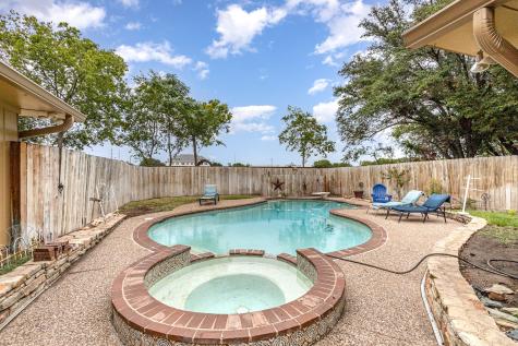 1305 Mackie Drive Richardson TX 75081