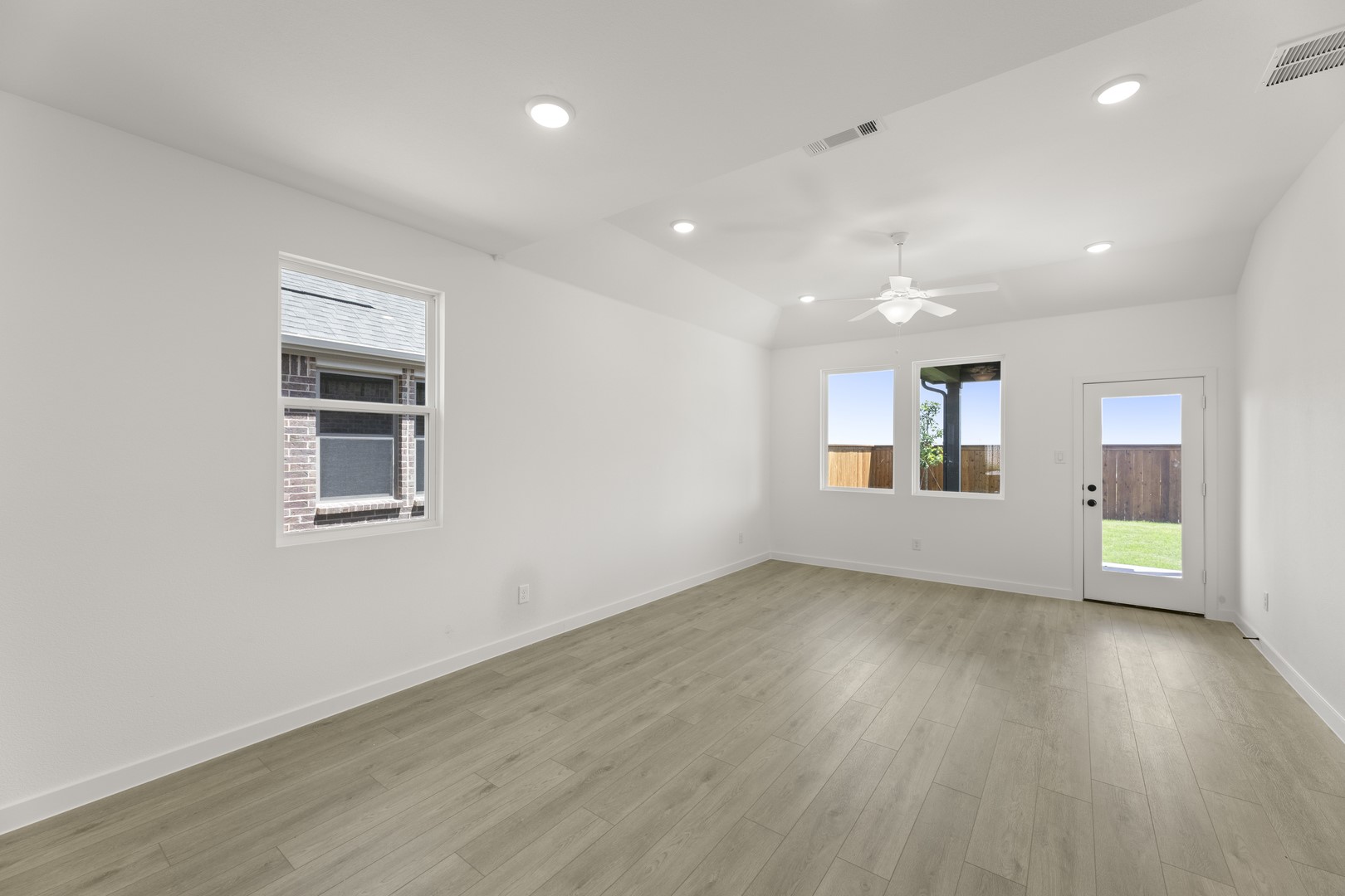 14166 Gallatin Street Pilot Point TX 76258
