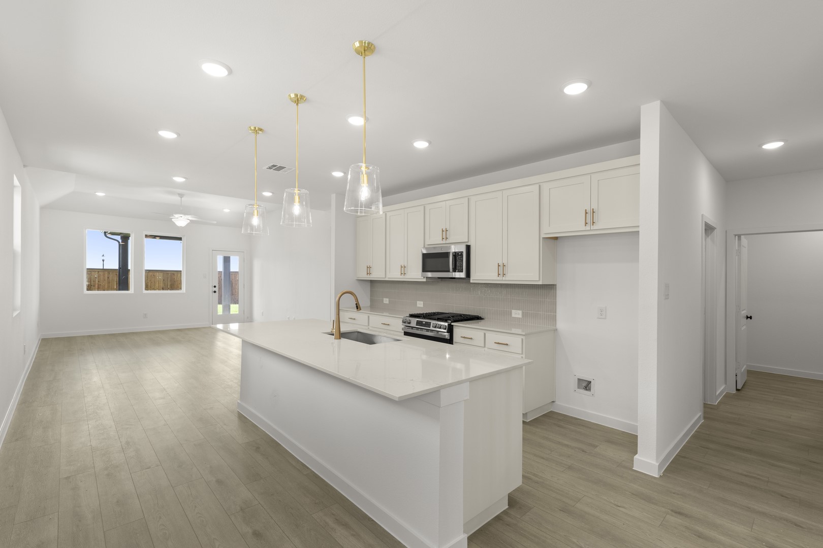 14166 Gallatin Street Pilot Point TX 76258