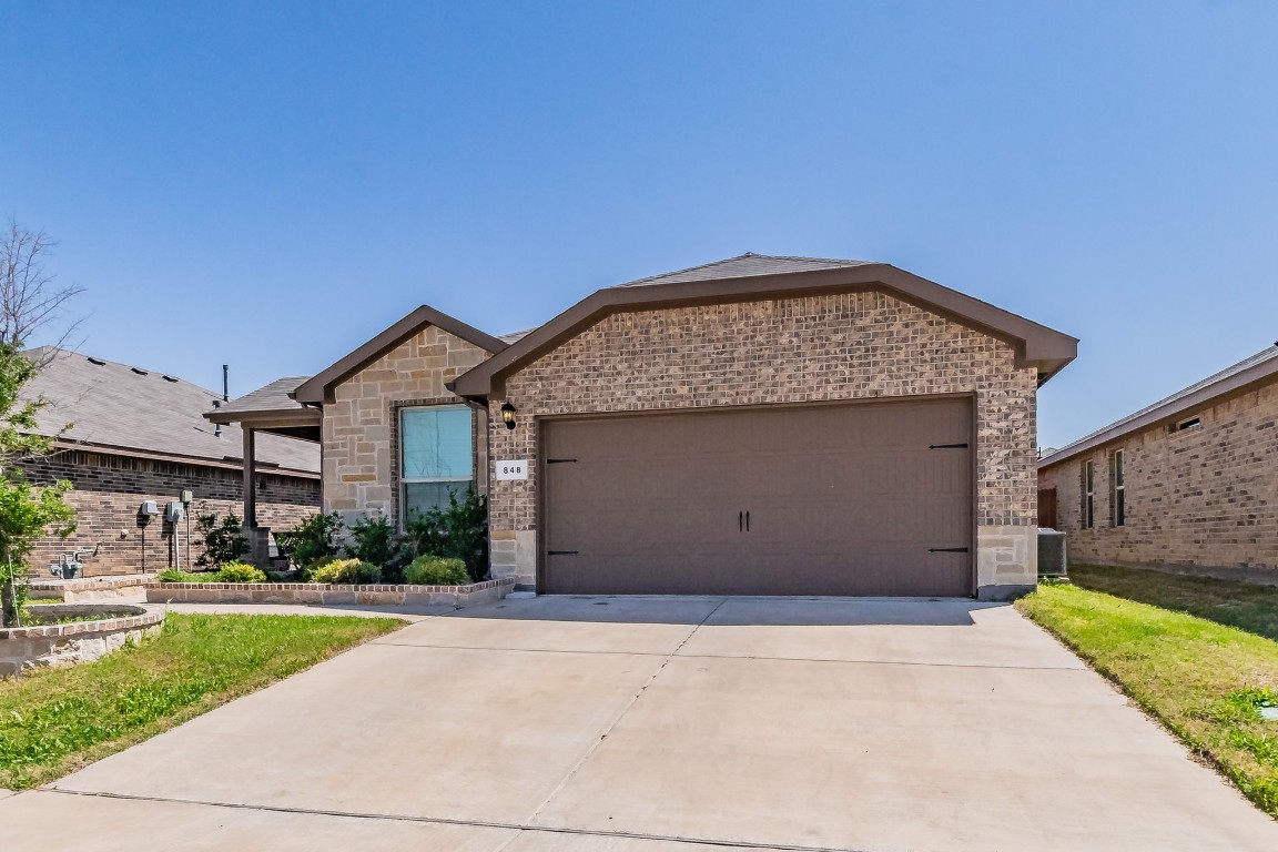 848 Walls Boulevard Crowley TX 76036